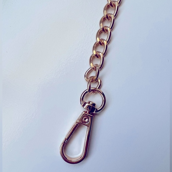 Chain Strap - Picture 5 of 6